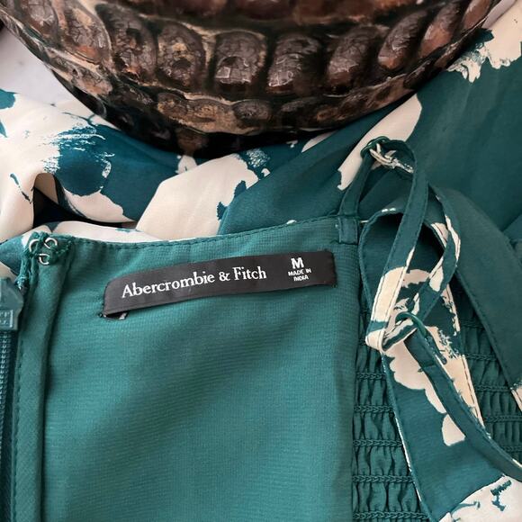 Abercrombie A&F Drama Ruffle Floral Tiered Maxi Dress Green White Medium - Picture 6 of 7
